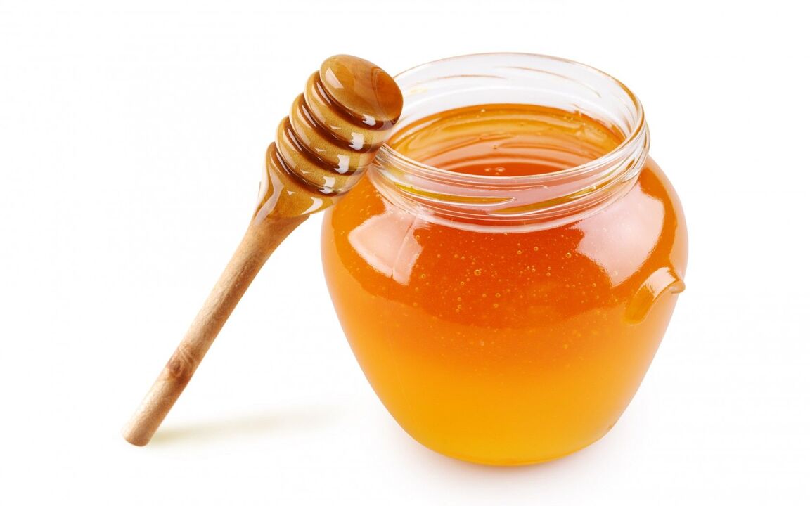 Honey is a delicious folk remedy that helps in the fight against prostatitis. 